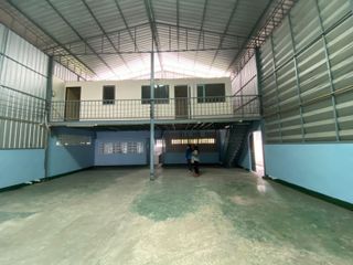 For rent 2 bed warehouse in Bang Khun Thian, Bangkok