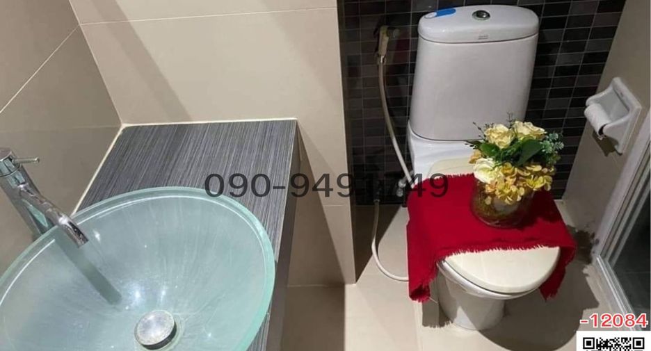 For rent and for sale 2 bedrooms condo in Wang Thonglang, Bangkok
