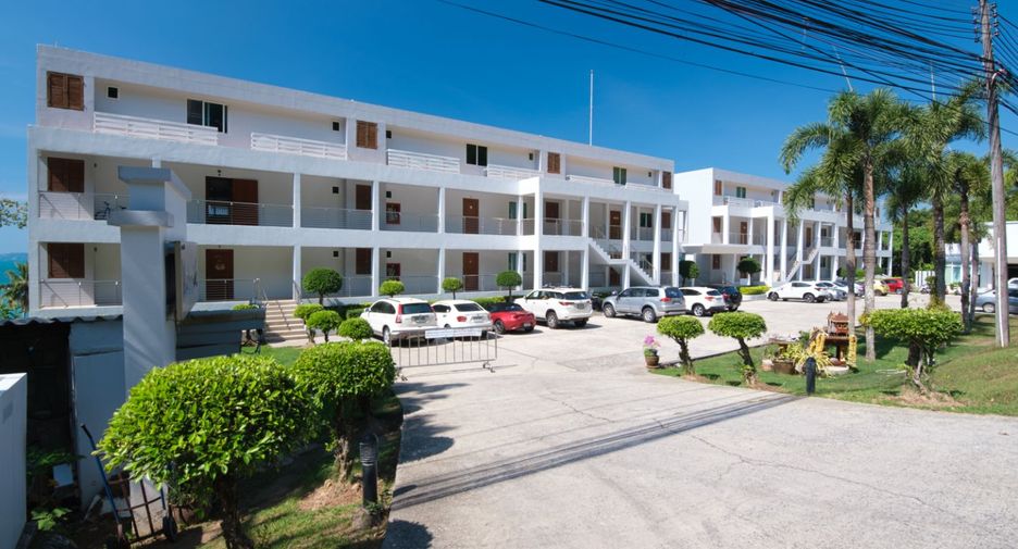 For rent 3 bedrooms condo 