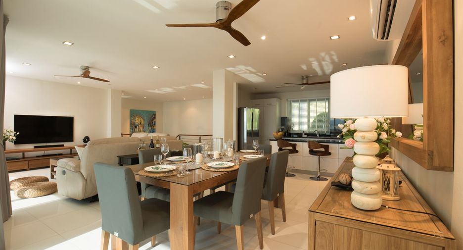 For rent 3 bedrooms condo 