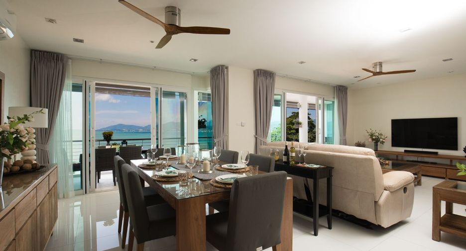 For rent 3 bedrooms condo 