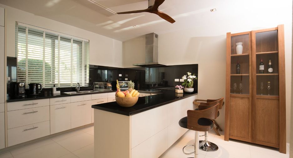 For rent 3 bed condo in Mueang Phuket, Phuket