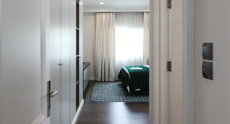 Haus zum Kauf mit 4 Zimmer in Bang Khen, Bangkok