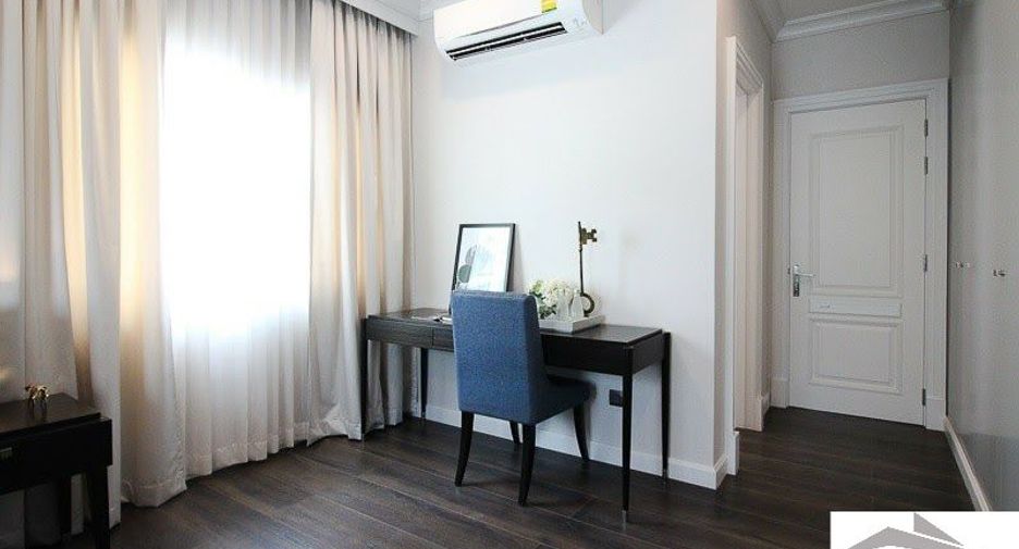 Haus zum Kauf mit 4 Zimmer in Bang Khen, Bangkok