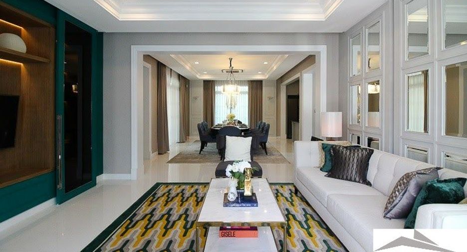 Haus zum Kauf mit 4 Zimmer in Bang Khen, Bangkok