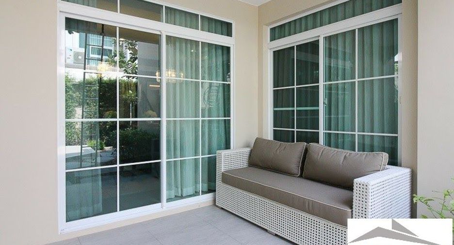 Haus zum Kauf mit 4 Zimmer in Bang Khen, Bangkok