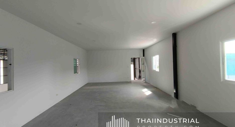 For rent warehouse in Ban Bueng, Chonburi