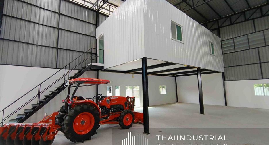 For rent warehouse in Ban Bueng, Chonburi