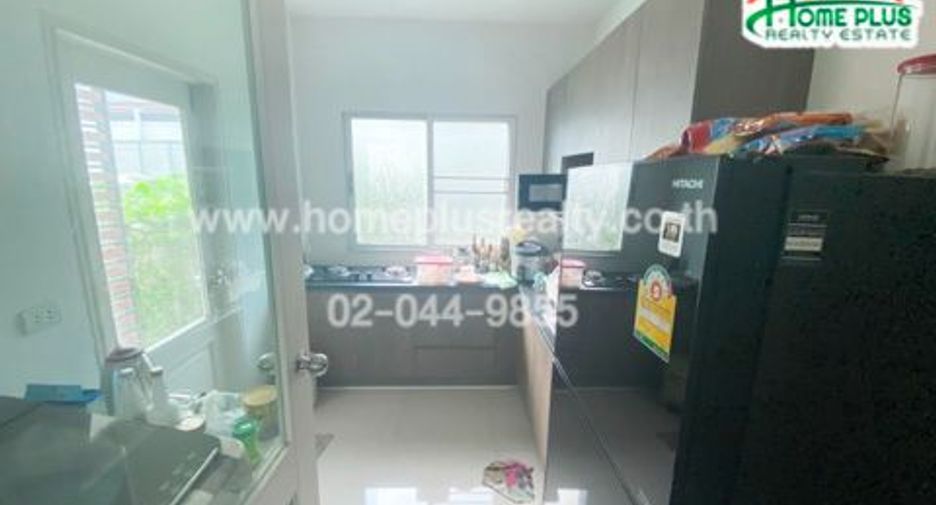 For sale 3 bedrooms house in Bang Phli, Samut Prakan