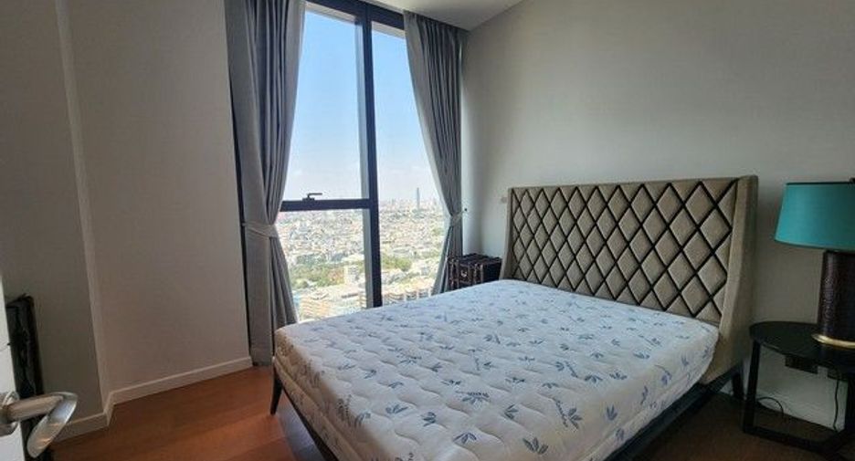 For rent 3 bedrooms condo in Bang Kho Laem, Bangkok