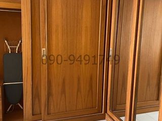 For rent 3 bedrooms house in Khlong Toei, Bangkok