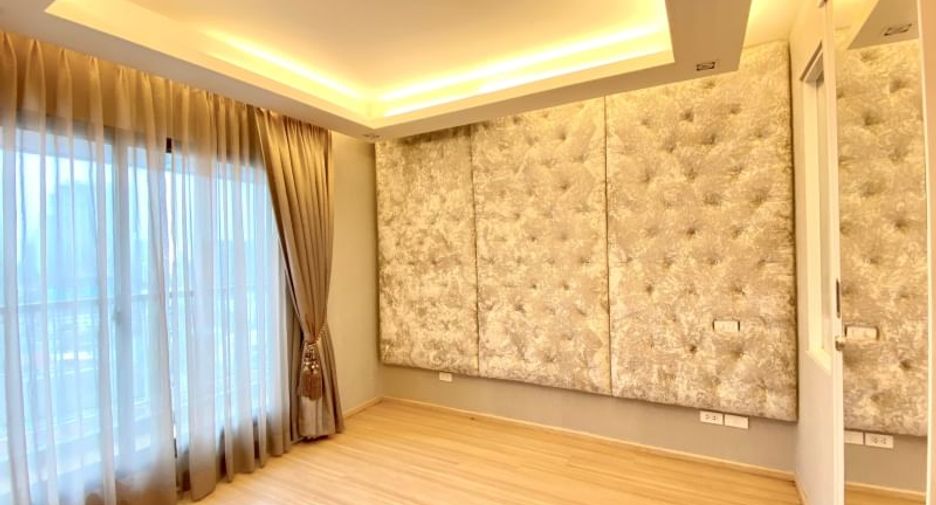 For sale 1 bed condo in Phaya Thai, Bangkok