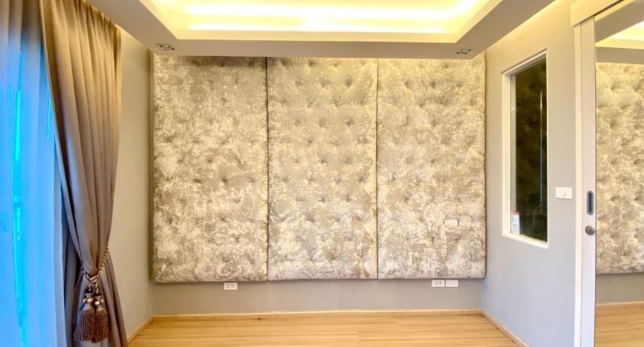 For sale 1 bed condo in Phaya Thai, Bangkok