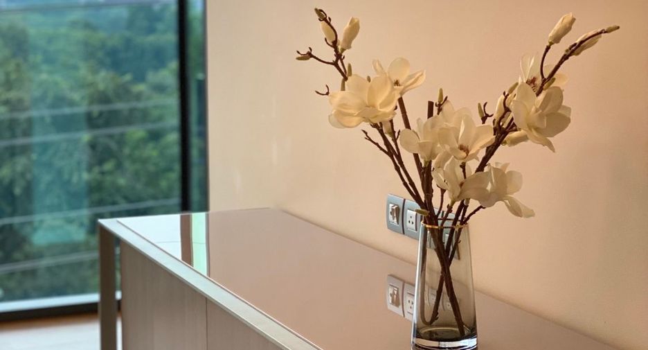 For rent 1 bed condo in Pathum Wan, Bangkok