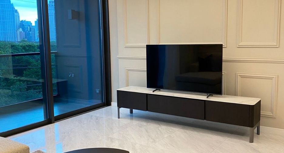 For rent 1 bed condo in Pathum Wan, Bangkok