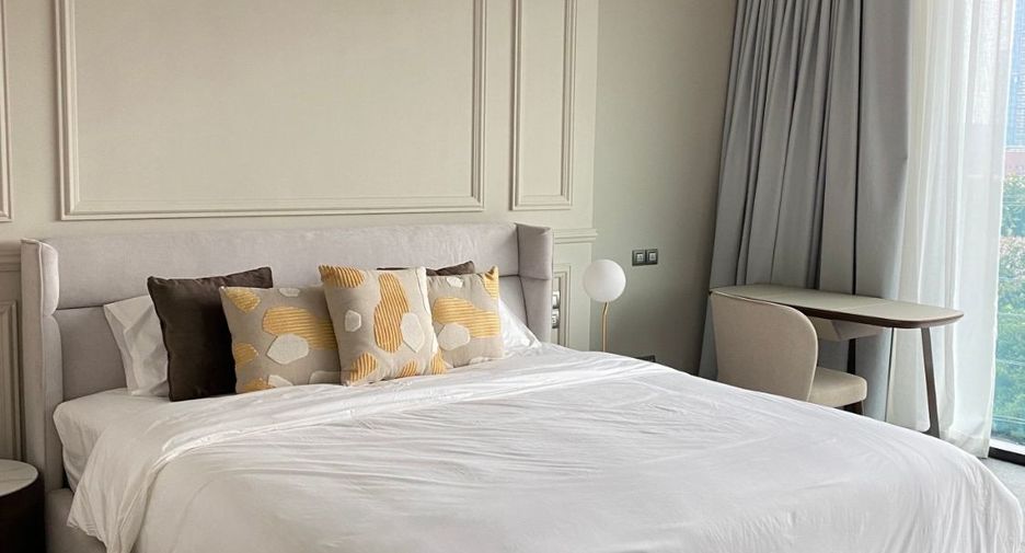 For rent 1 bed condo in Pathum Wan, Bangkok