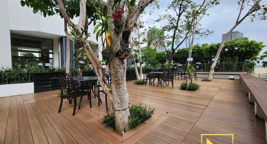 For rent 2 bedrooms condo in Yan Nawa, Bangkok