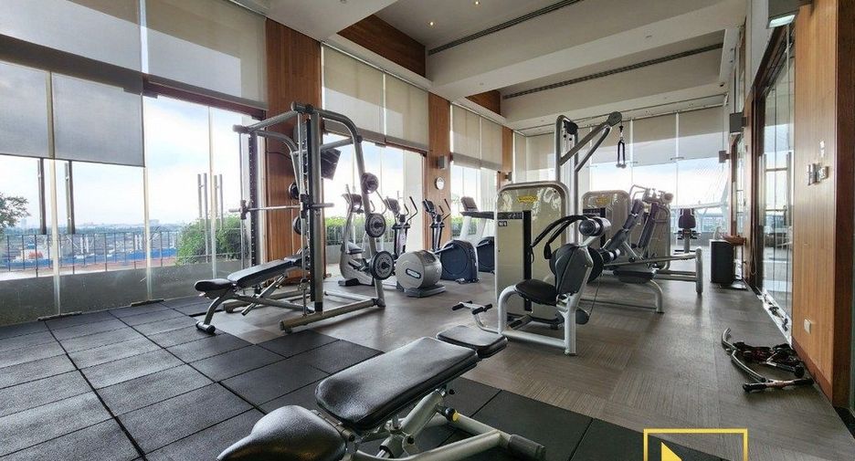 For rent 2 bedrooms condo in Yan Nawa, Bangkok