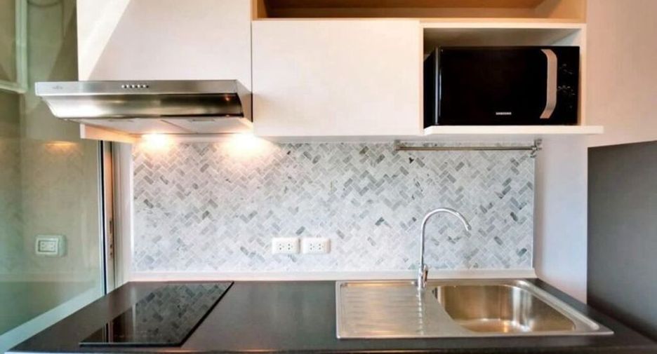For rent 1 Beds condo in Huai Khwang, Bangkok