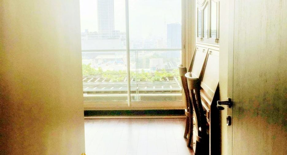 À louer 3 chambres condo à Pathum Wan, Bangkok