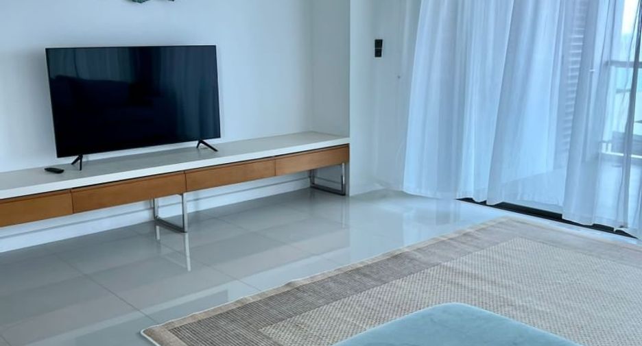 À louer 3 chambres condo à Bang Lamung, Chonburi