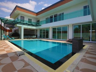 For Rent 8 Bedroom House In Bang Lamung, Chonburi