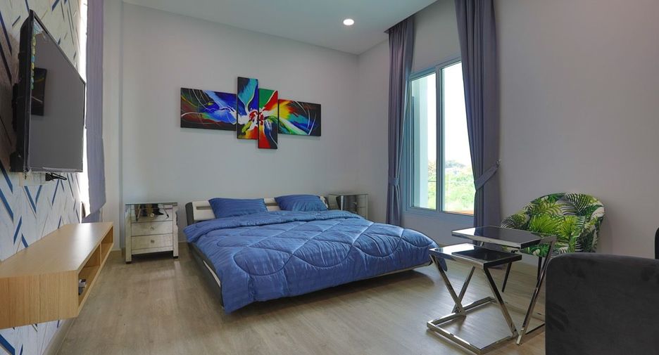 For rent 8 bedrooms house in South Pattaya, Pattaya