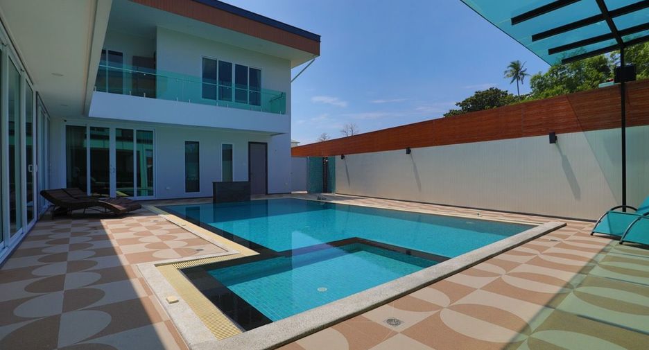 For rent 8 bedrooms house in South Pattaya, Pattaya