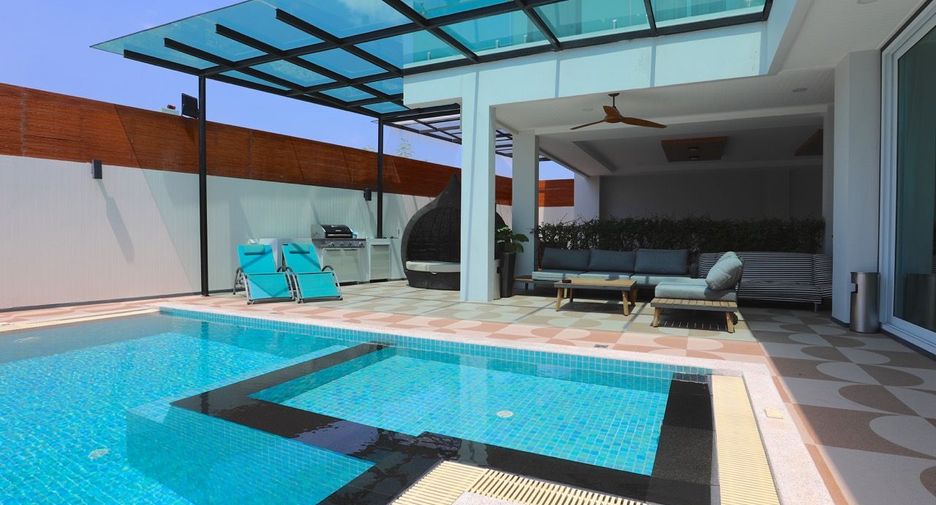 For rent 8 bedrooms house in South Pattaya, Pattaya