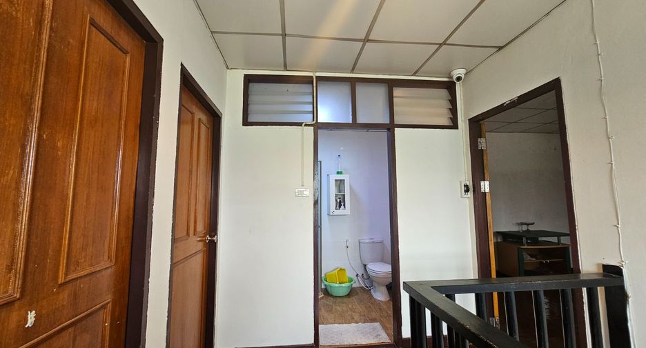 For sale 3 bedrooms townhouse in Don Mueang, Bangkok