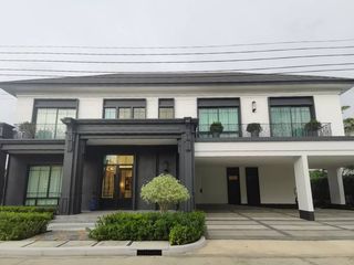 For sale 5 Beds house in Phasi Charoen, Bangkok