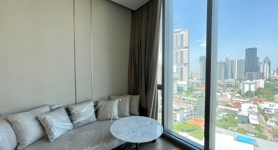 For rent 2 bedrooms condo in Khlong Toei, Bangkok