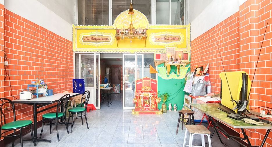 For sale 6 bedrooms retail Space in Bang Bon, Bangkok