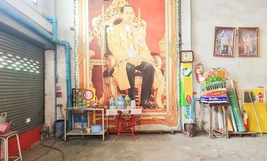Gewerbefläche zum Kauf mit 6 Zimmer in Bang Bon, Bangkok