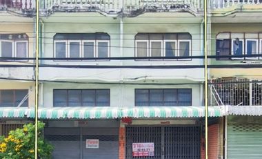 Gewerbefläche zum Kauf mit 6 Zimmer in Bang Bon, Bangkok