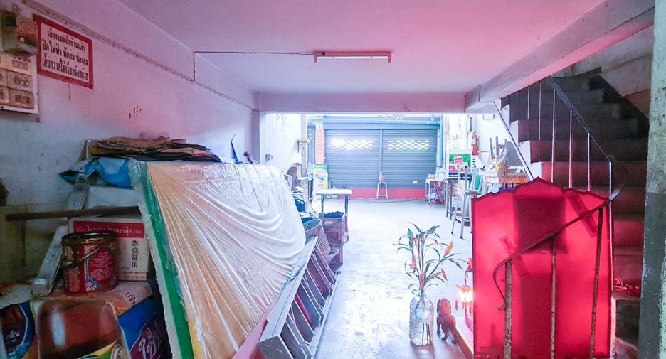 For sale 6 bedrooms retail Space in Bang Bon, Bangkok
