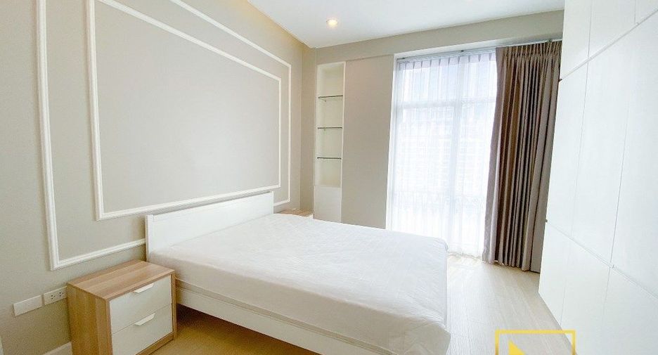 For rent 2 bedrooms condo in Pathum Wan, Bangkok