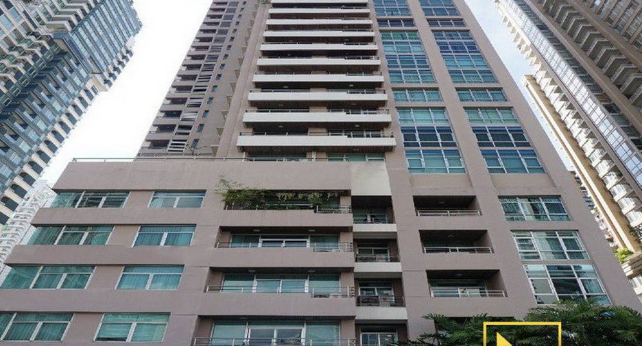For rent 2 bedrooms condo in Pathum Wan, Bangkok