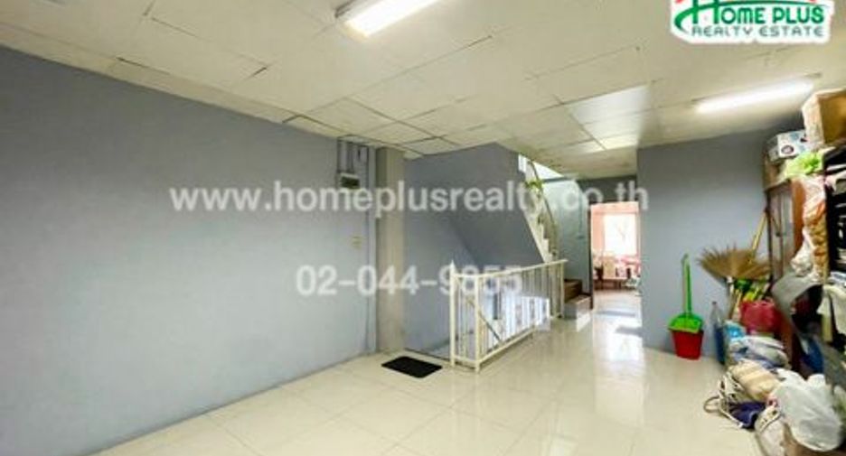 For sale 5 Beds retail Space in Mueang Nonthaburi, Nonthaburi