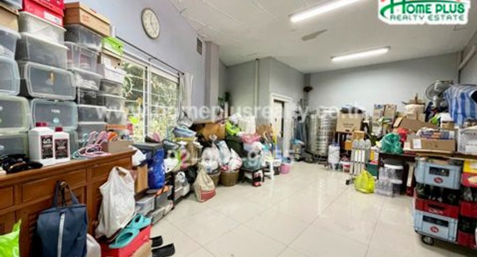 For sale 5 bedrooms retail Space in Mueang Nonthaburi, Nonthaburi
