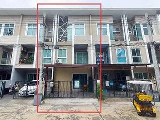 For sale 3 Beds townhouse in Pak Kret, Nonthaburi