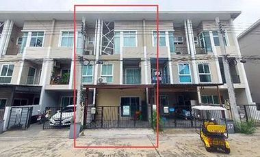 For sale 3 bedrooms townhouse in Pak Kret, Nonthaburi