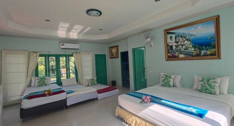 For sale 22 bed hotel in Mueang Nakhon Nayok, Nakhon Nayok