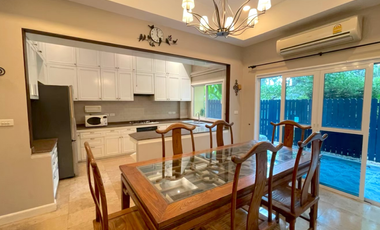 Reihenhaus zum Kauf und zur Miete mit 3 Zimmer in Pak Kret, Nonthaburi