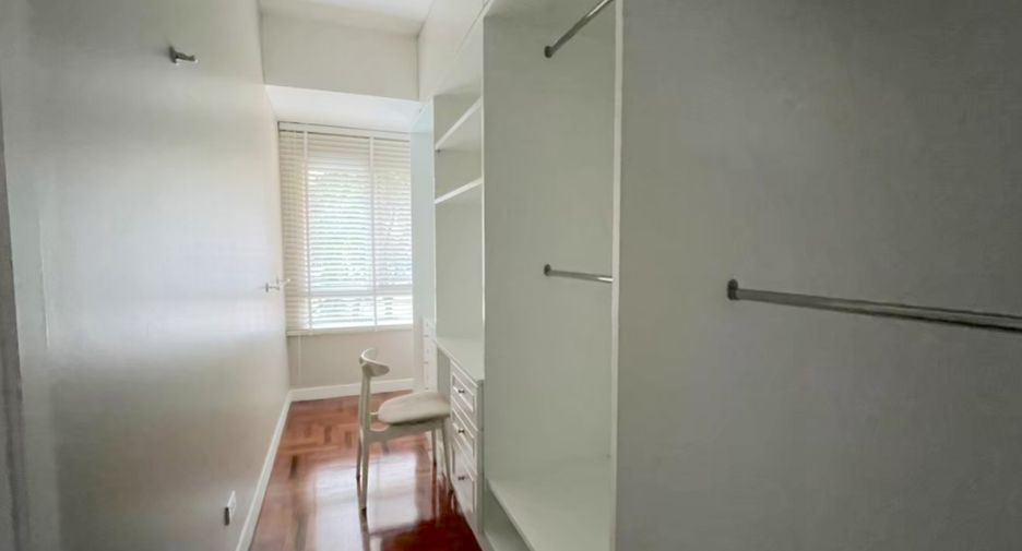 Casa adosada en venta y en alquiler de 3 habitaciones en Pak Kret, Nonthaburi