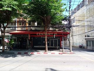 For rent 4 Beds retail Space in Bang Na, Bangkok