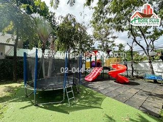 For sale 4 bedrooms house in Mueang Samut Prakan, Samut Prakan