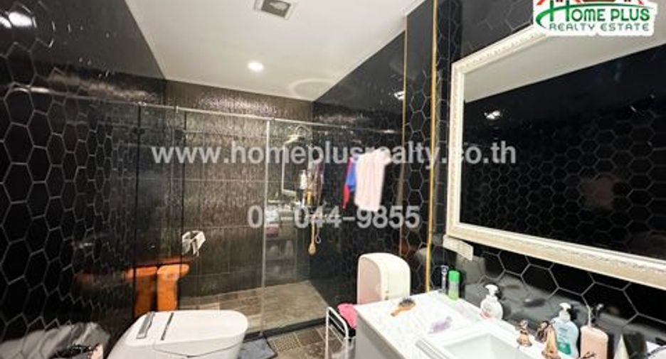 Продажа 4 спальни дом в Mueang Samut Prakan, Самутпракан