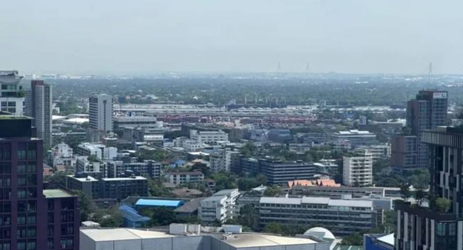 For sale 2 bedrooms condo in Watthana, Bangkok