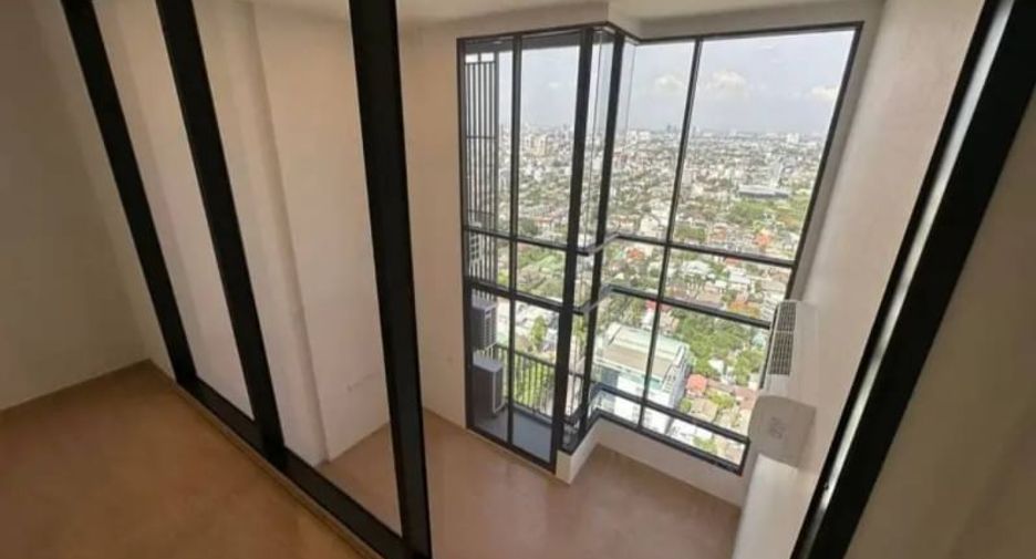 For sale 2 bedrooms condo in Watthana, Bangkok